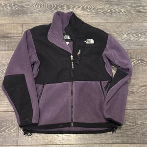 Women's north face fleece jacket